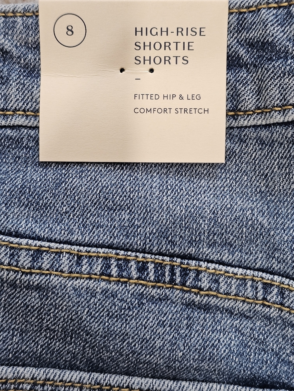 Universal Thread Women's High-Rise Shortie Shorts Size 8/29, New - Picture 3 of 6